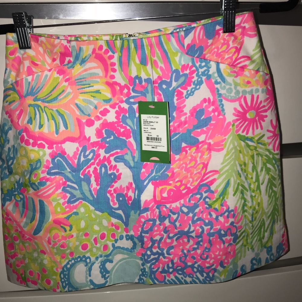 Lilly Pulitzer skirt !